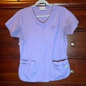 Uniform Advantage Scrub Top